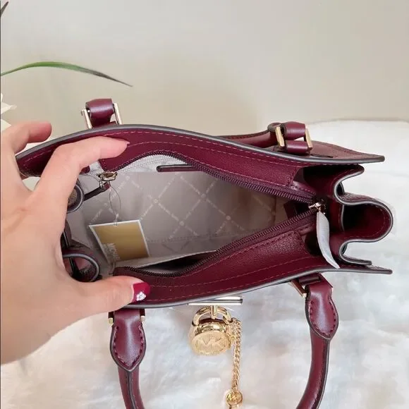 MICHAEL KORS HAMILTON SMALL SATCHEL‎ KEY LOCK CROSSBODY BAG MERLOT